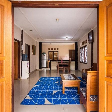 Villa Anjung Balak Cisarua Eksteriør bilde
